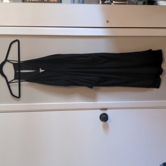 BCBGeneration Women's Sleeveless Midi Dress with Pockets, small - Picture 1 of 9